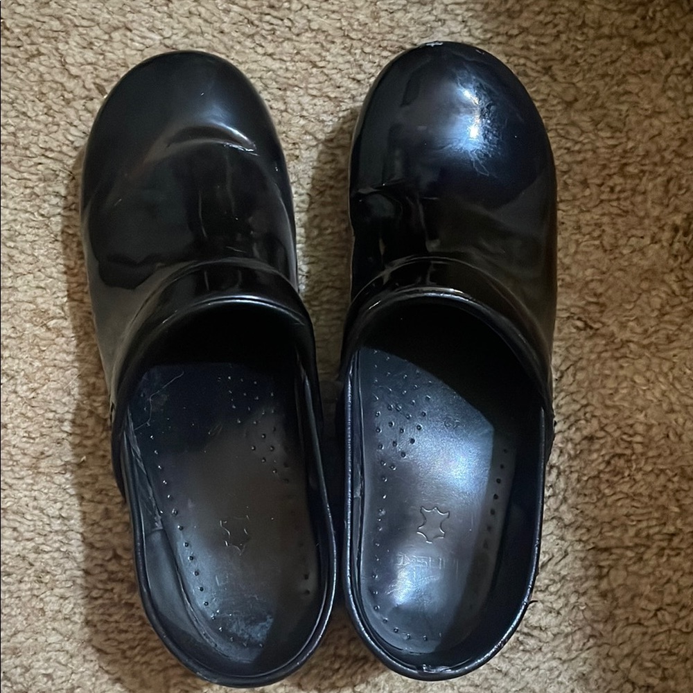 Women’s Black Dansko Clogs